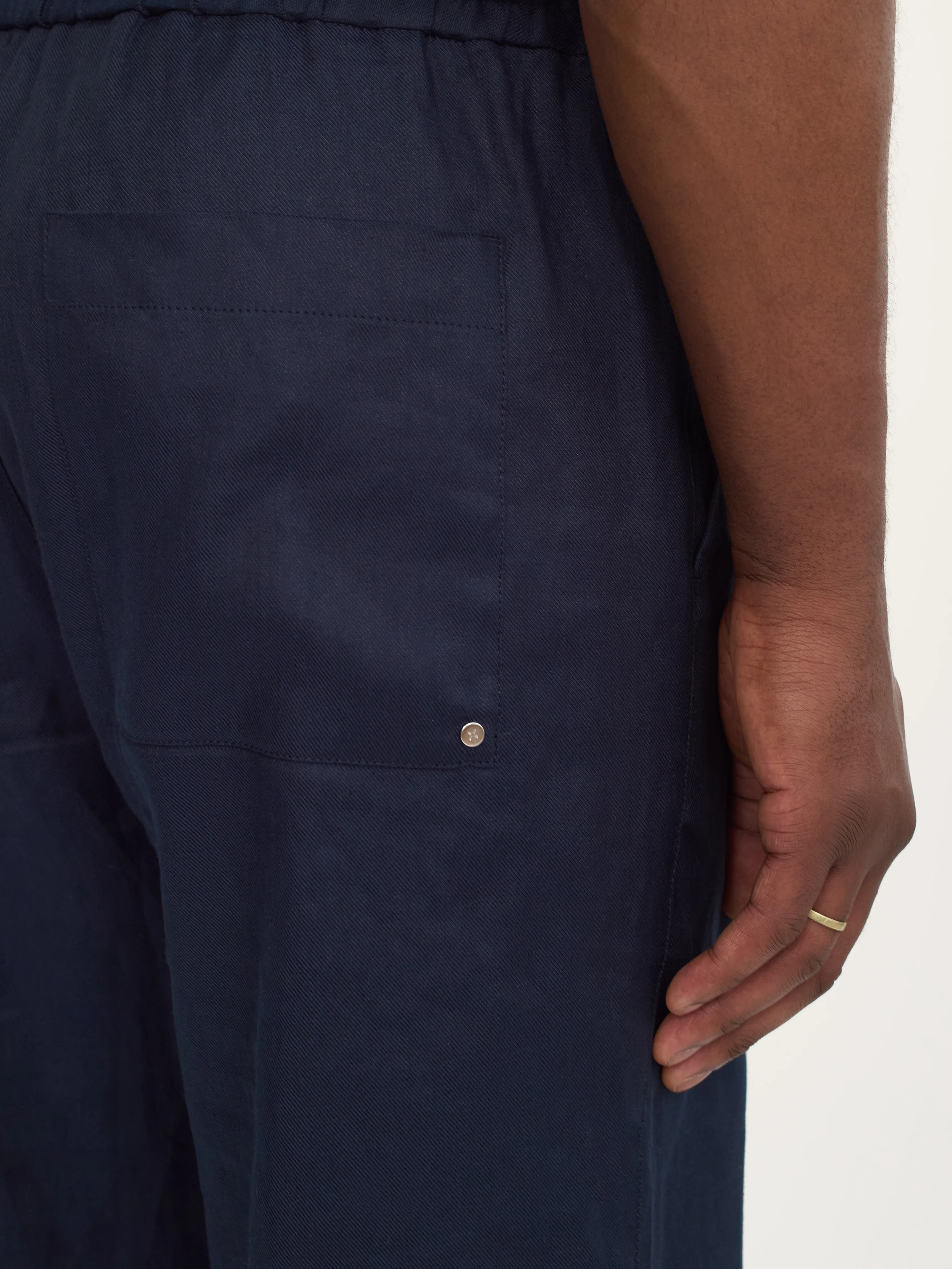 The Easy Trouser Linen || Navy | Linen - Image 6
